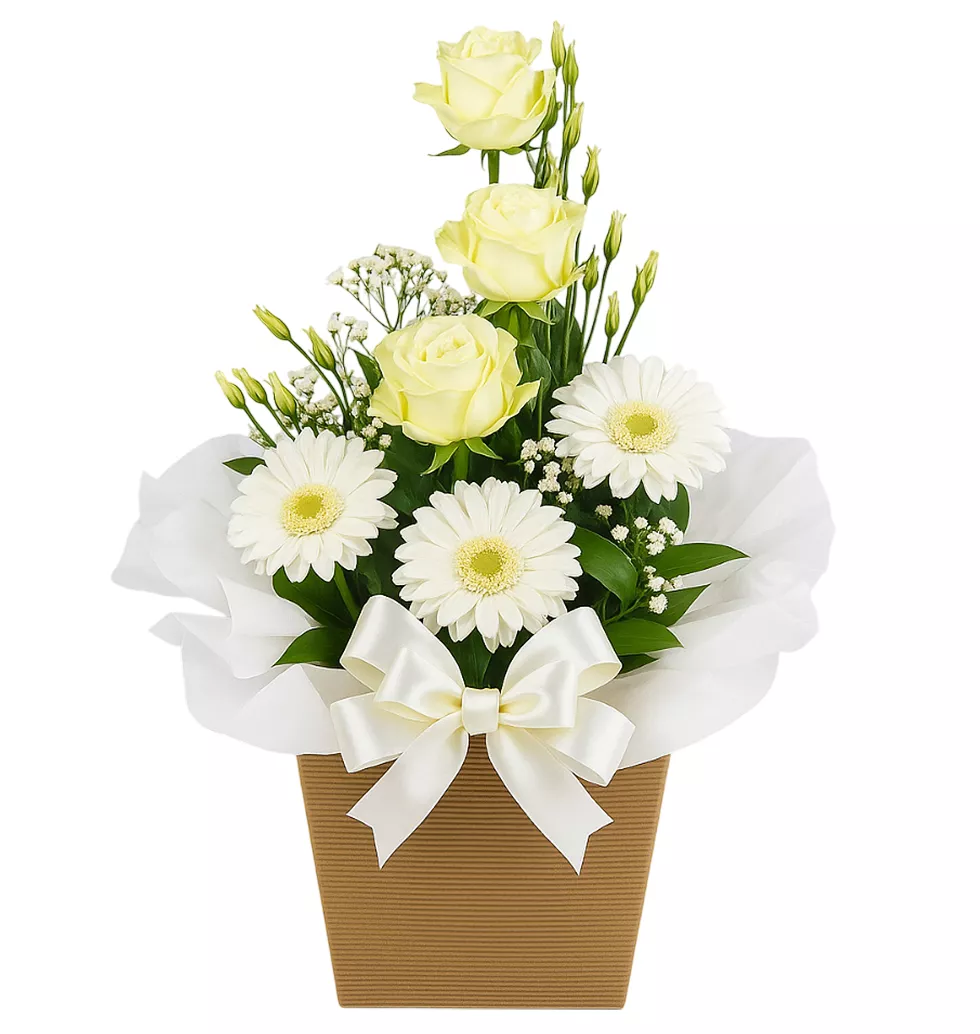 Charming Giada: White Floral Bouquet