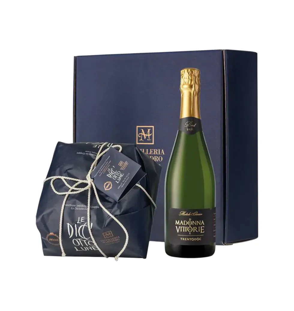 Sparkling Wine & Panettone Hamper